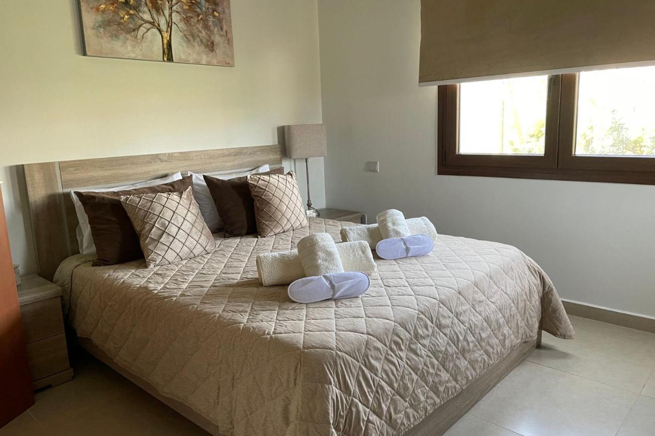 Eleona'S Royal Gardens By Yiota - Luxury 2 Bed Apartment In Exclusive Complex Peyia Exterior foto